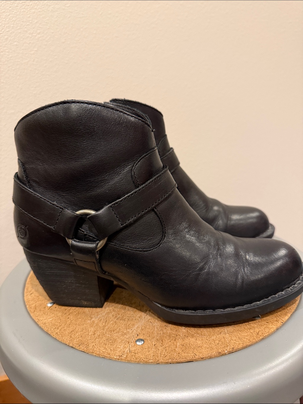 Born Carmel Harness Black Leather Ankle Booties Size 8